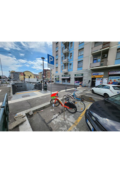  - Image 1